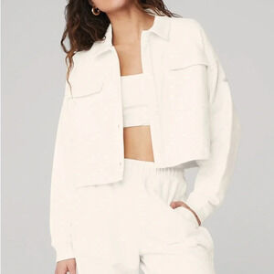 ALO Renown Cropped Button Up Pullover Collared Jacket Cream Active Wear Lounge L